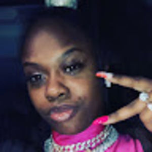 Meet your Posher, Salli